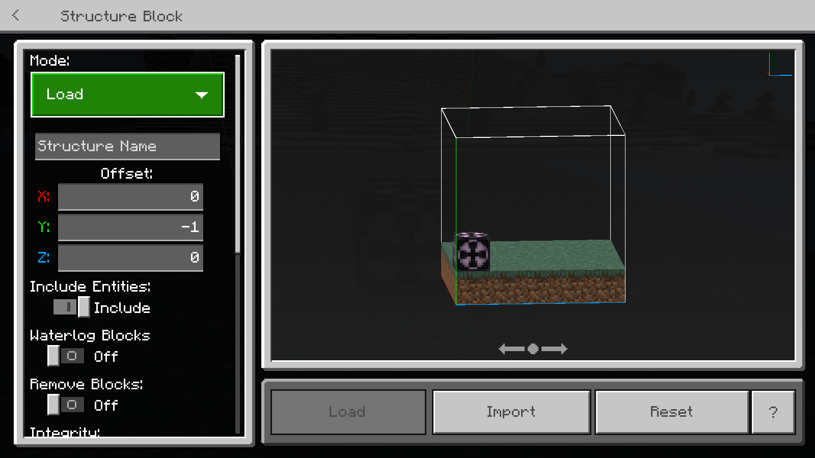 The native Bedrock for Windows structure-block screen in Load mode has an Import button.